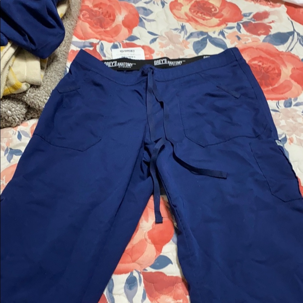Grey’s Anatomy Solid Cargo Scrub Pant